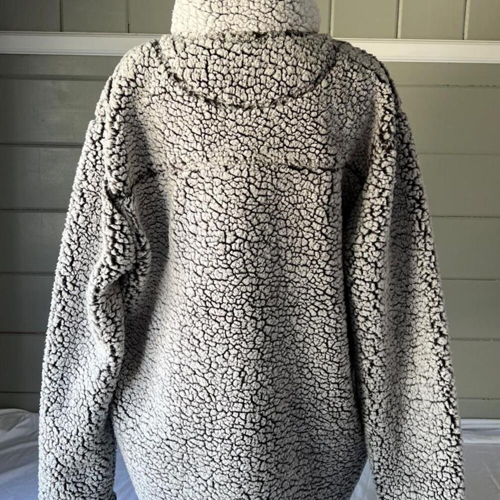 Unbranded Women's Grey and Black Sweatshirt - Picture 2 of 5